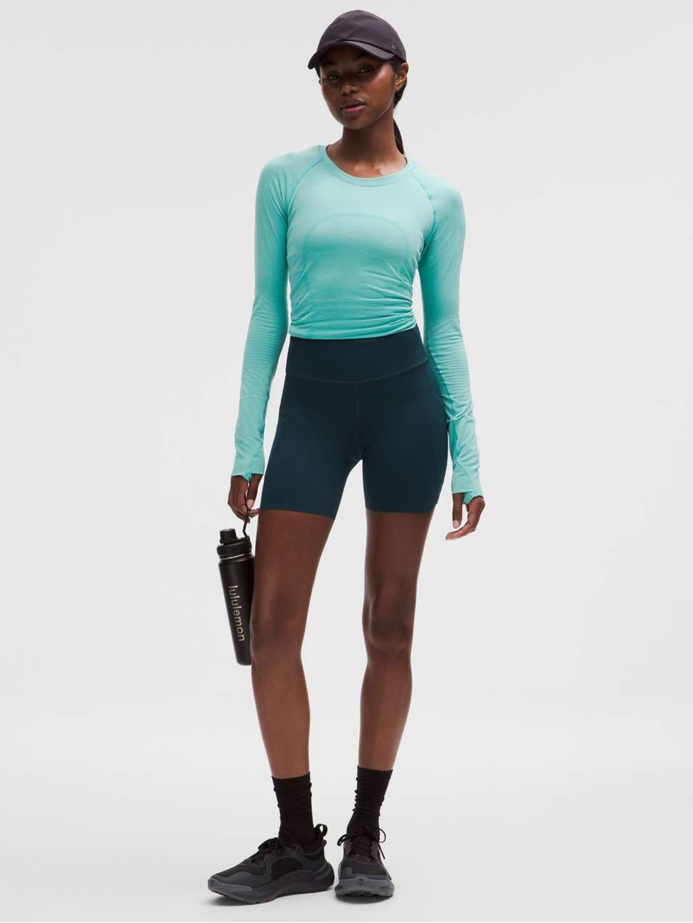 Lululemon Swiftly Tech Long Sleeve Shirt Top Hip Lenth Fountain Aqua Teal Blue